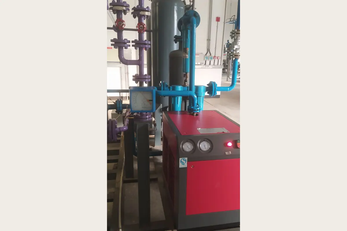 MC Flow Meter LZZ 25Y10RR1Z (1) for batteries, dc systems, chemicals and hazardous items, team-handled supply reference