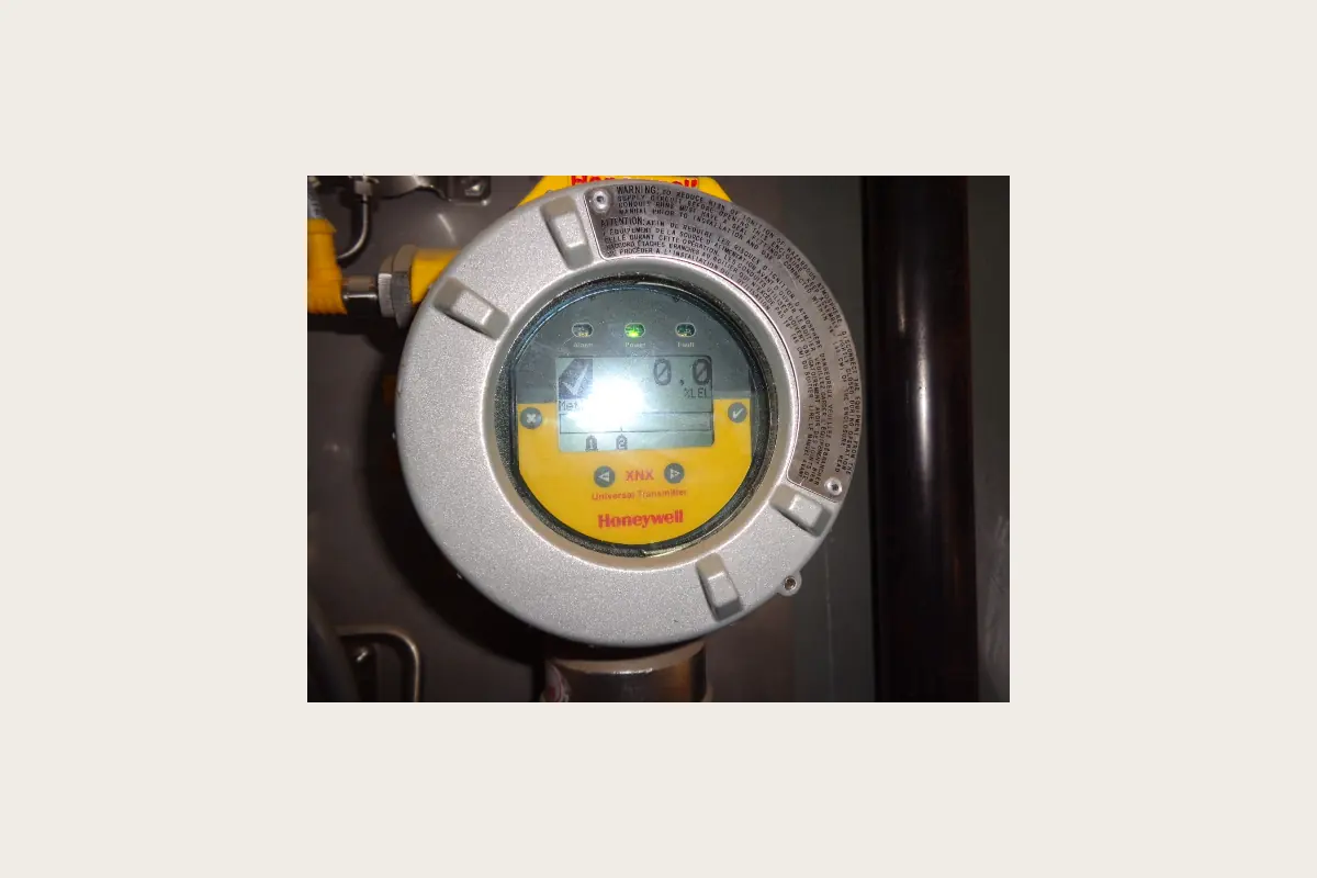 Metering, Automation and Industrial Control technical reference view 16 for metering, automation and industrial control, team-handled supply reference