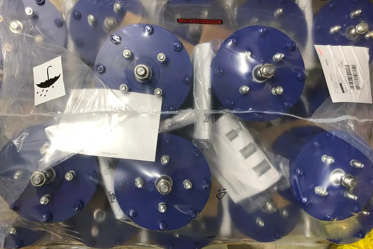 SISTO pneumatic valve actuator package for valves, actuators and drive systems, team-handled supply reference